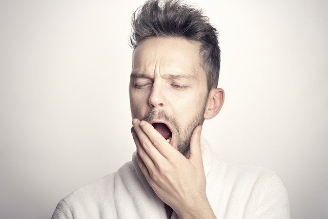 昼食後の眠気対策